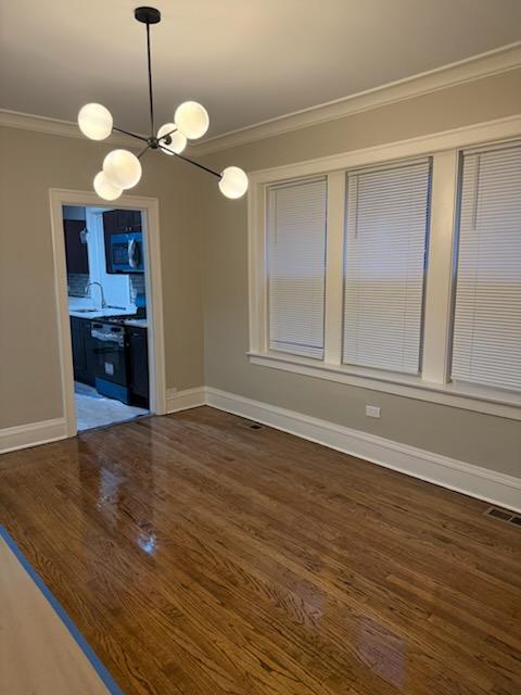 Dinning room - 10219 S Racine Ave