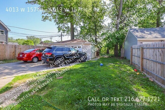 Building Photo - 4013 W 157th St