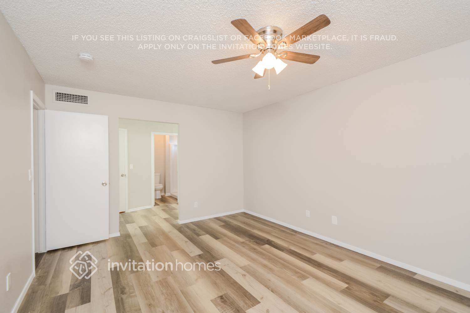 Building Photo - 5220 W Harmont Dr