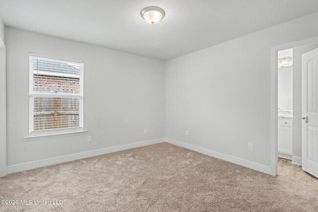Building Photo - 14027 Oak Arbor Dr