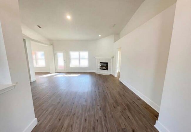 Building Photo - 978 Tammy Cove Ln