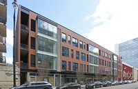 Building Photo - 853 N Larrabee St