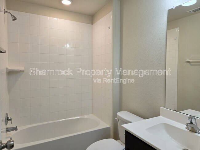 Building Photo - 11221 Buzzard Gulch Dr