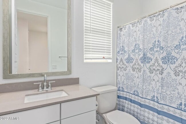 Building Photo - 19350 W Highland Ave