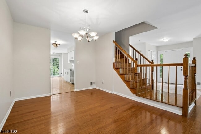 Building Photo - 85 Laurelwood Ct