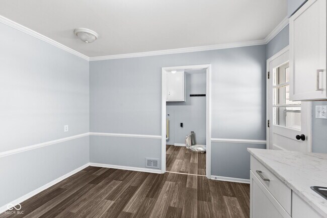 Building Photo - 3710 Madison Ave