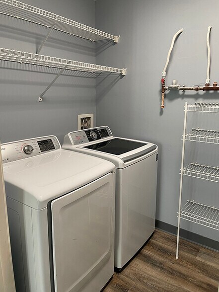 Building Photo - 2406 Autumn Harvest Ct