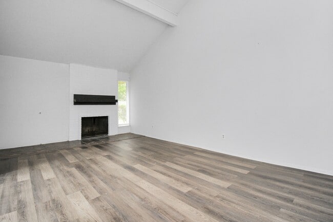 Building Photo - 7178 S Dairy Ashford Rd