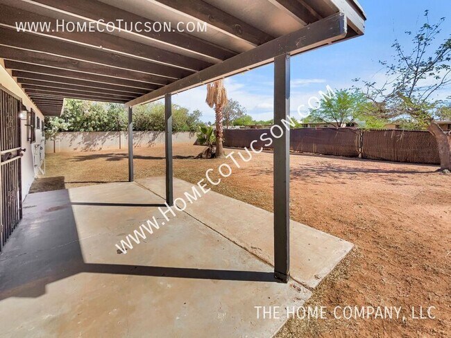 Building Photo - 3512 S Chesin Dr