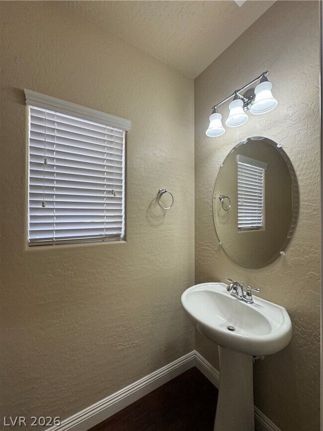 Building Photo - 2640 Courgette Way