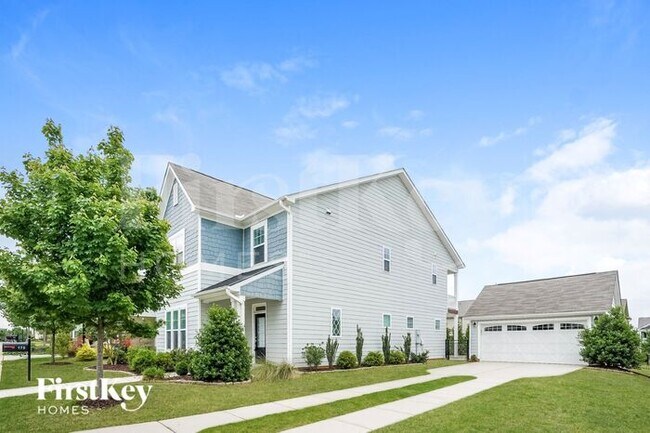 Building Photo - 175 Heathwood Dr