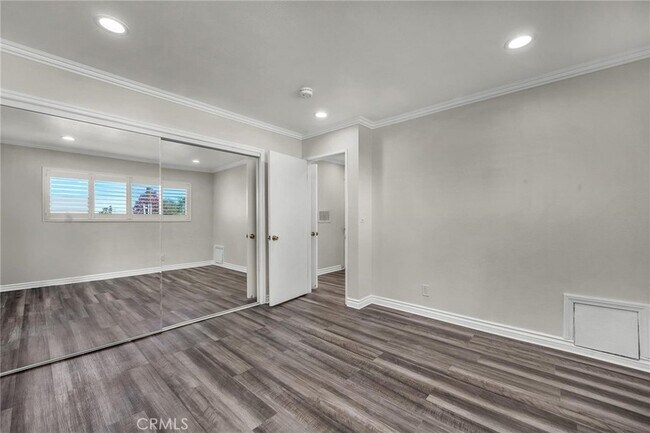 Building Photo - 25925 Narbonne Ave