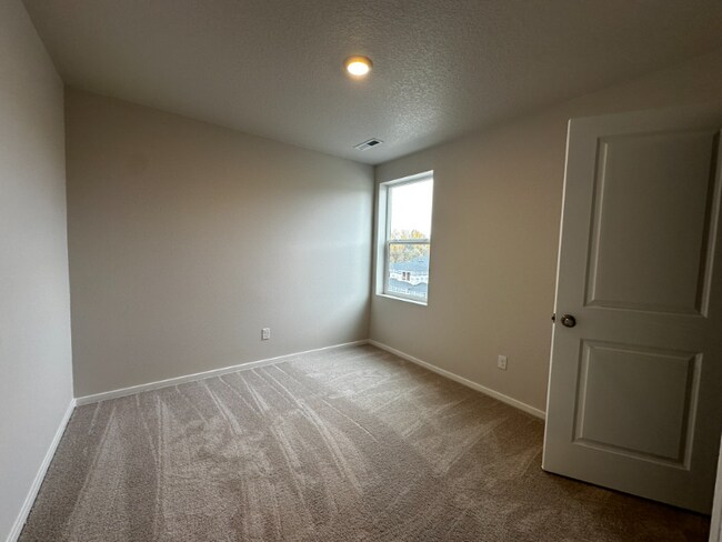 Building Photo - 3294 Southeast 35th Street