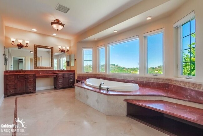Building Photo - Luxury 4Bdm 4.5Ba Dream Home w/Wine Cellar...
