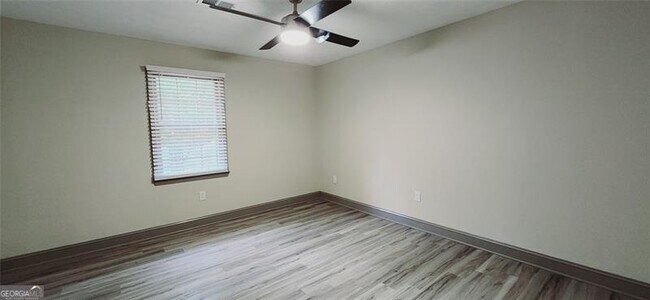 Building Photo - 1837 Access Rd