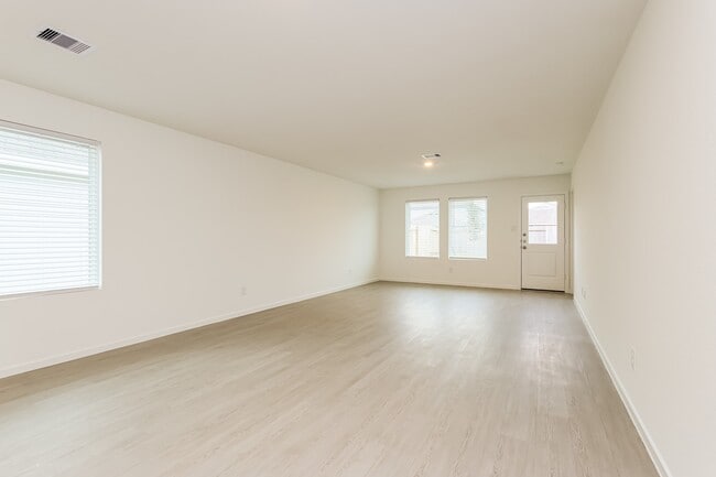 Building Photo - 10814 Bird Of Paradise Ln