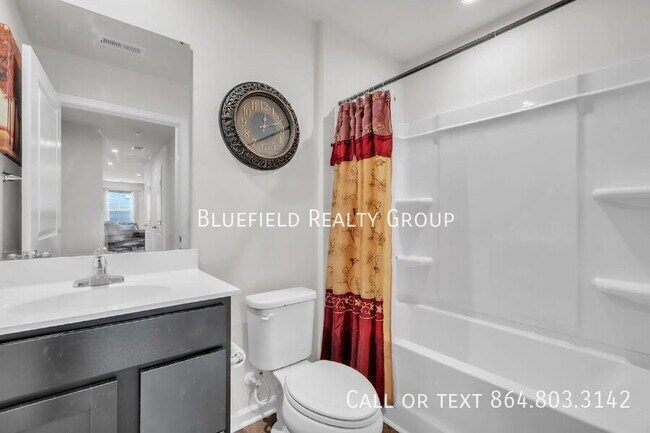Building Photo - 244 Ingram Ct