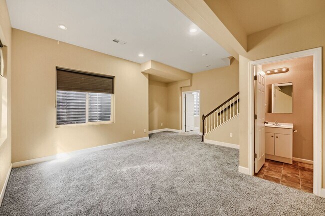 Building Photo - 1696 Odyssey Ct