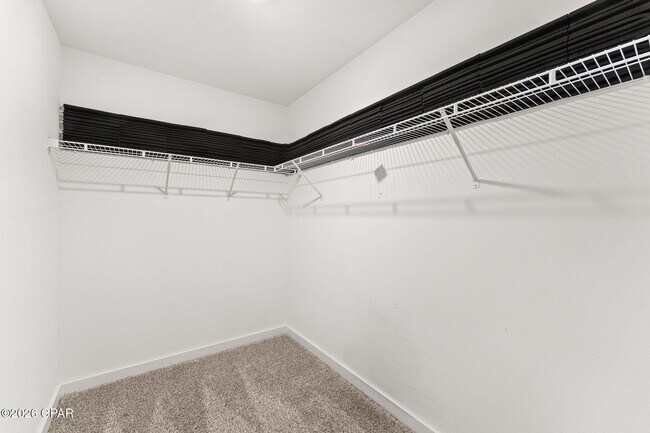 Building Photo - 409 N Gay Ave