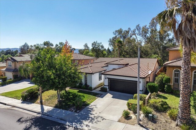 Building Photo - 38729 Clearbrook Dr