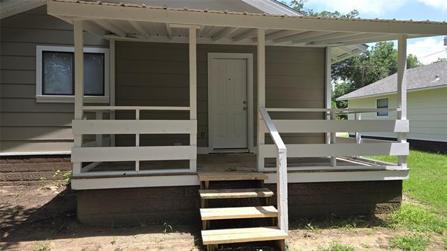 Building Photo - 389 Blackbourn St