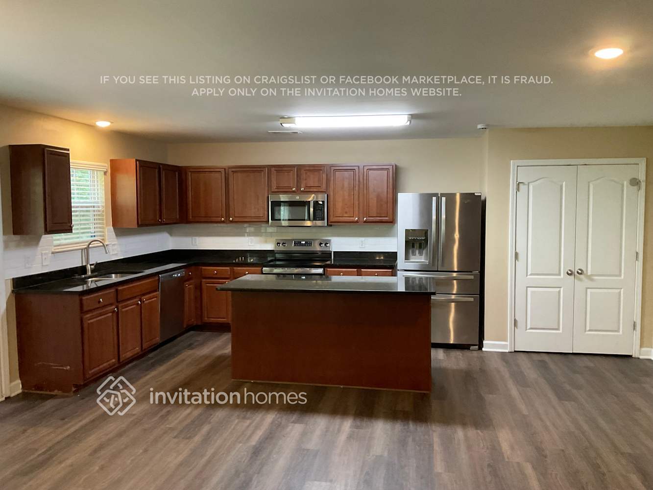 Building Photo - 1401 Key Ridge Ct