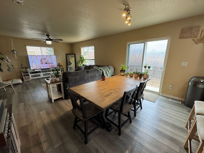 Building Photo - Modern 3BR/3BA Two-Story Home with Open Layout, Stainless Steel Kitchen & Low-Maintenance Living