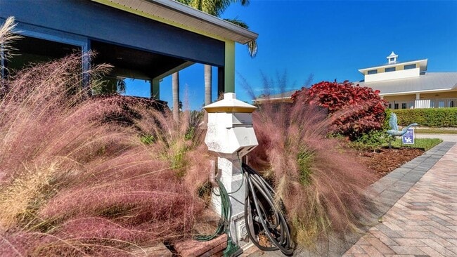 Building Photo - 3270 Green Heron Dr