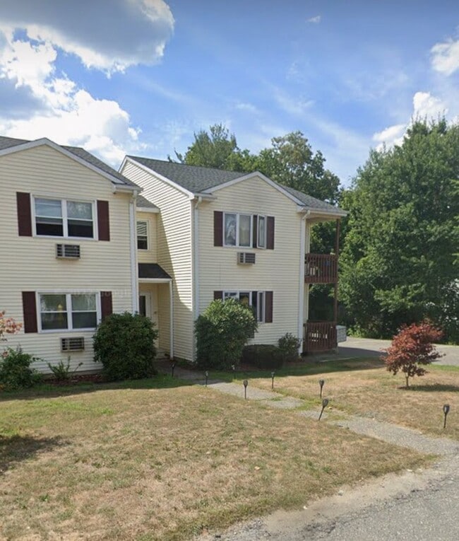 Building Photo - 11 Marion Ave