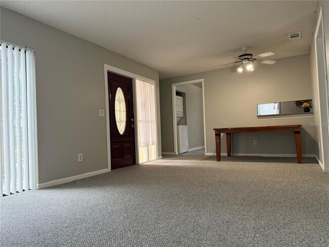 Building Photo - 5006 Parkhill Dr