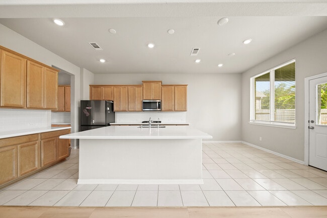 Building Photo - 4735 Great Acre Ln