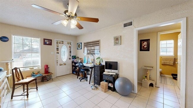 Building Photo - 1209 Georgia St