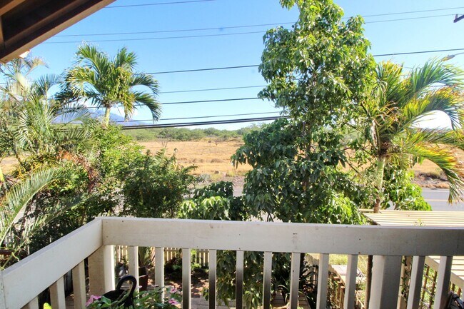 Building Photo - Upper Level- Unfurnished Kihei Villages Co...