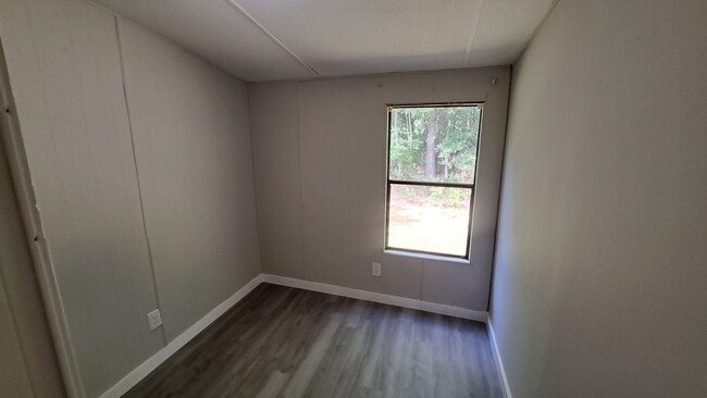 Building Photo - 113 Novits Nook Ct