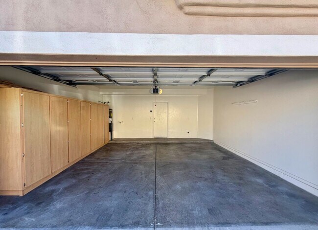 Building Photo - 3 Bedroom in Beautiful Ahwatukee Foothills Club West!  Available 7/1