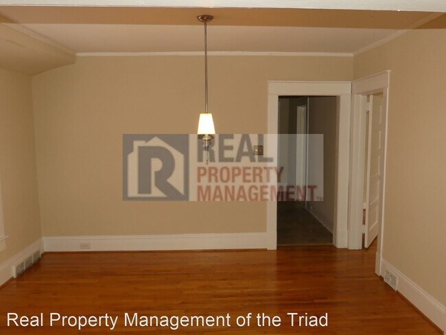 Building Photo - 3 br, 2 bath House - 1912 Walker Avenue