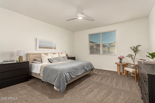 Building Photo - 3274 W Stradling Ave