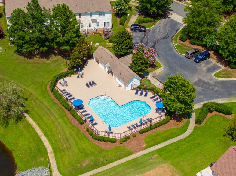 Building Photo - 12119 Honor Guard Ave