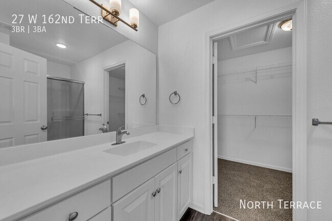 Building Photo - Roomy 3BR Townhouse in Belton w/ Attached ...