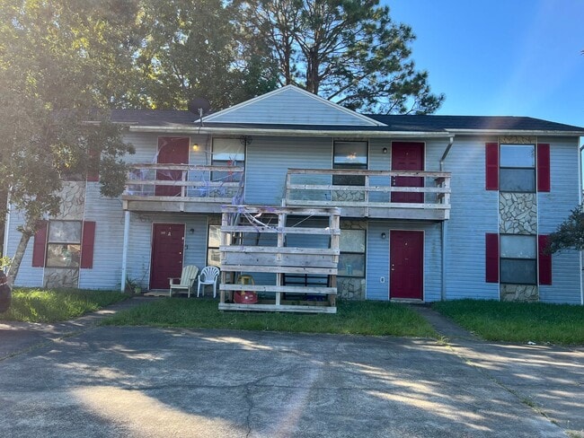 Primary Photo - 514 Landview Dr