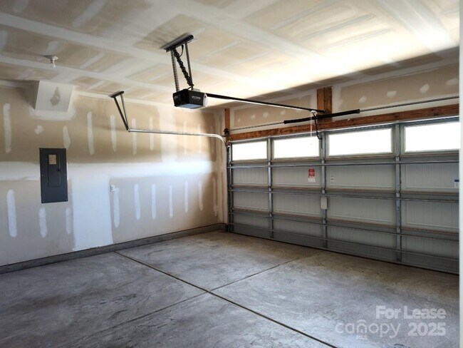 Building Photo - 14248 Canemeadow Dr