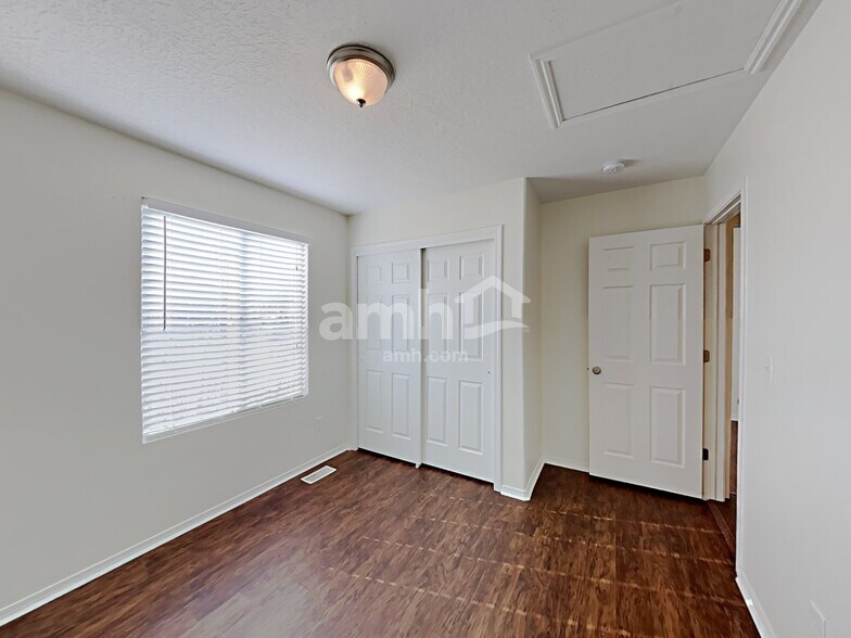 Building Photo - 3372 W 1050 N