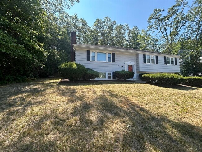 Building Photo - 109 Elmwood Rd