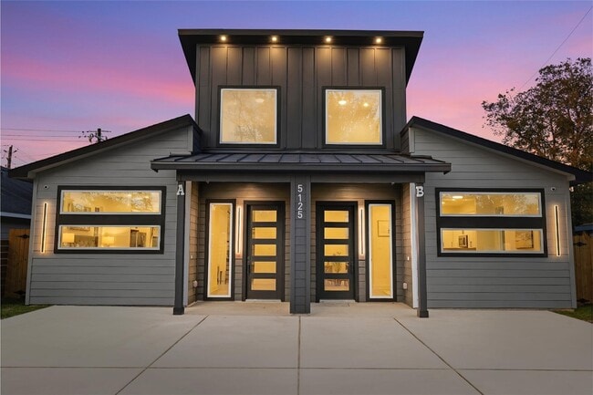 Building Photo - 5125 Doolittle Blvd