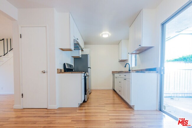 Building Photo - 1814 9th St