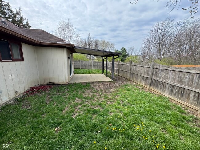 Building Photo - 488 Orchardview Dr