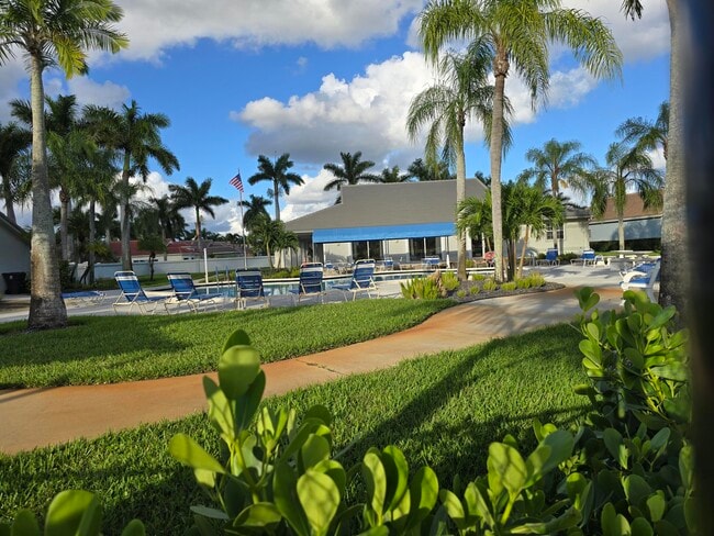 Building Photo - 6179 Bear Creek Ct