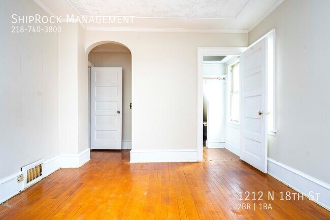 Building Photo - 1212 N 18th St