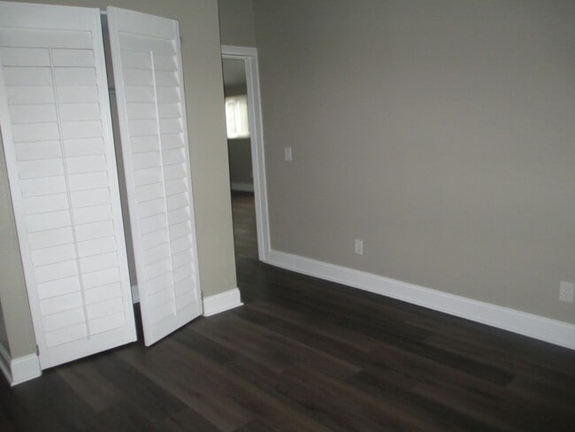 Building Photo - 3020 Selma Ave