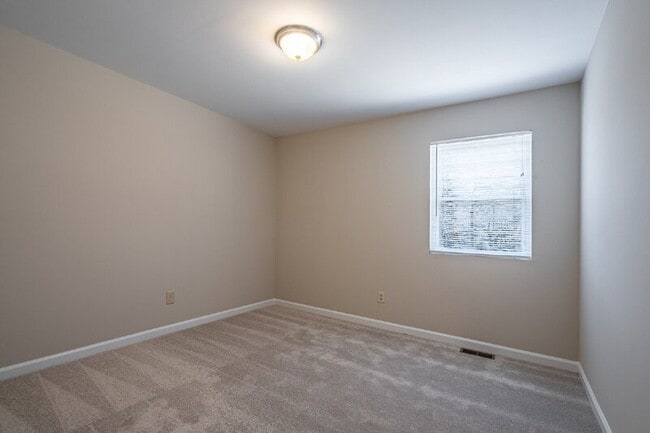 Building Photo - 1108 Cousins Rd